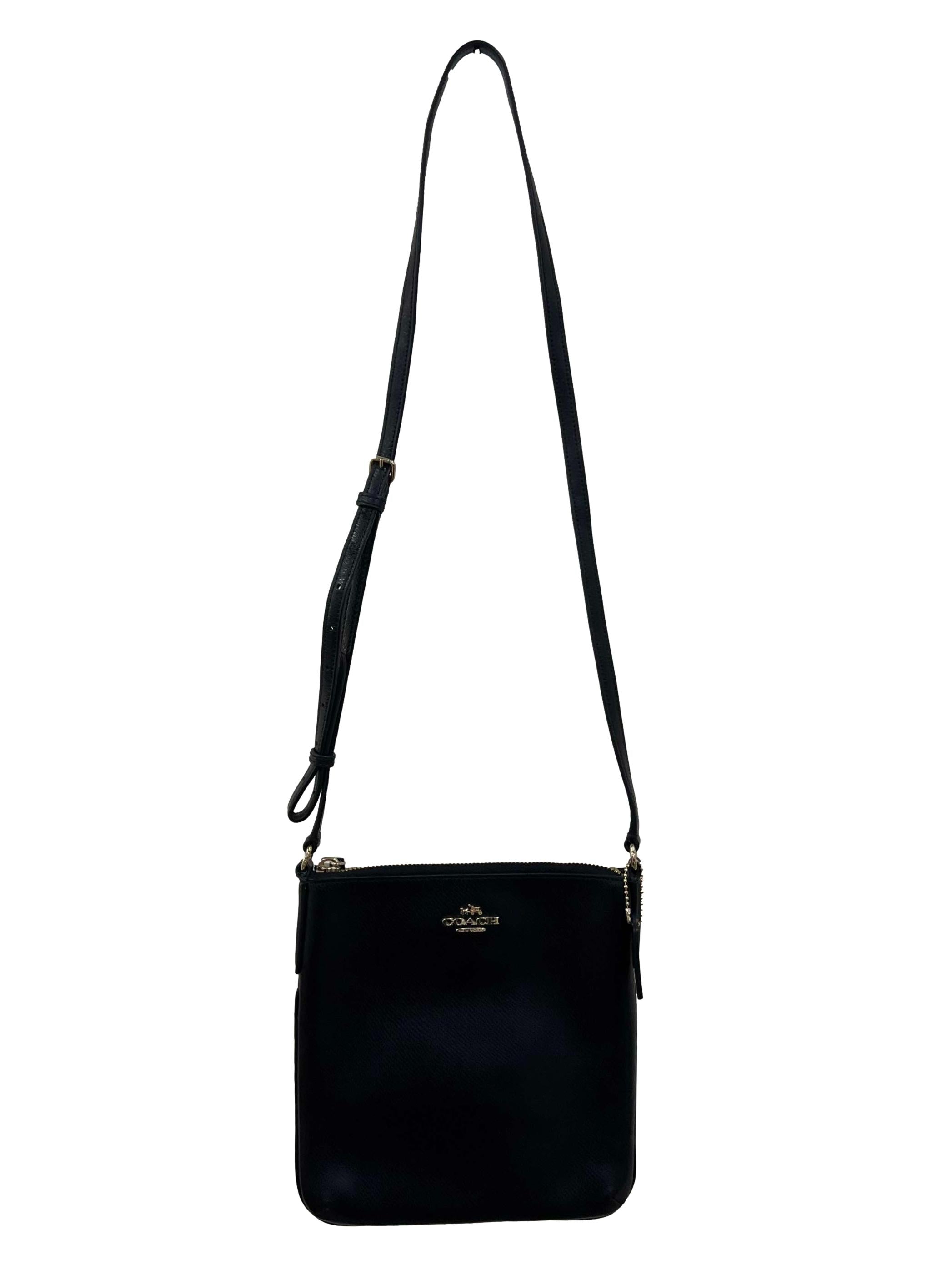 Black North/South In Crossgrain Leather Crossbody Bag CSN