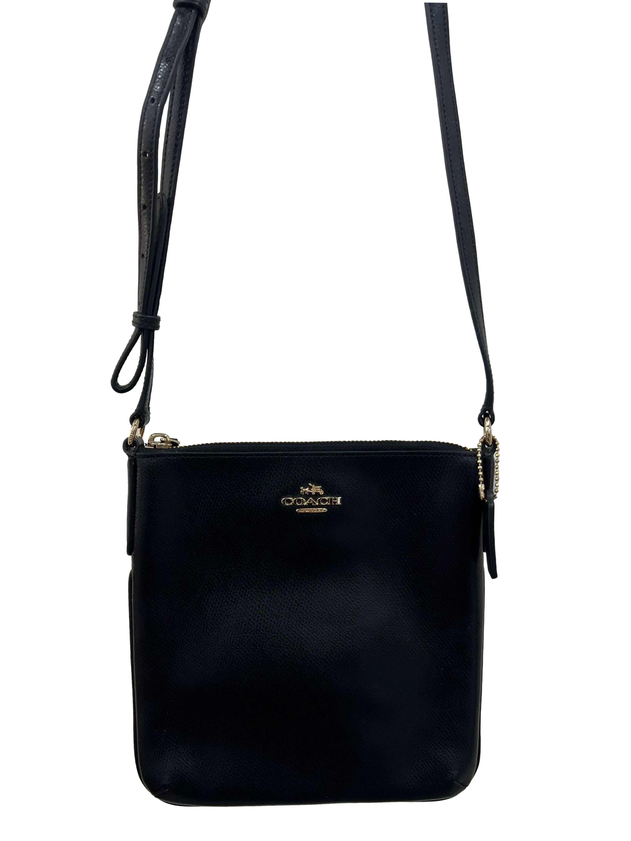 Black North/South In Crossgrain Leather Crossbody Bag CSN