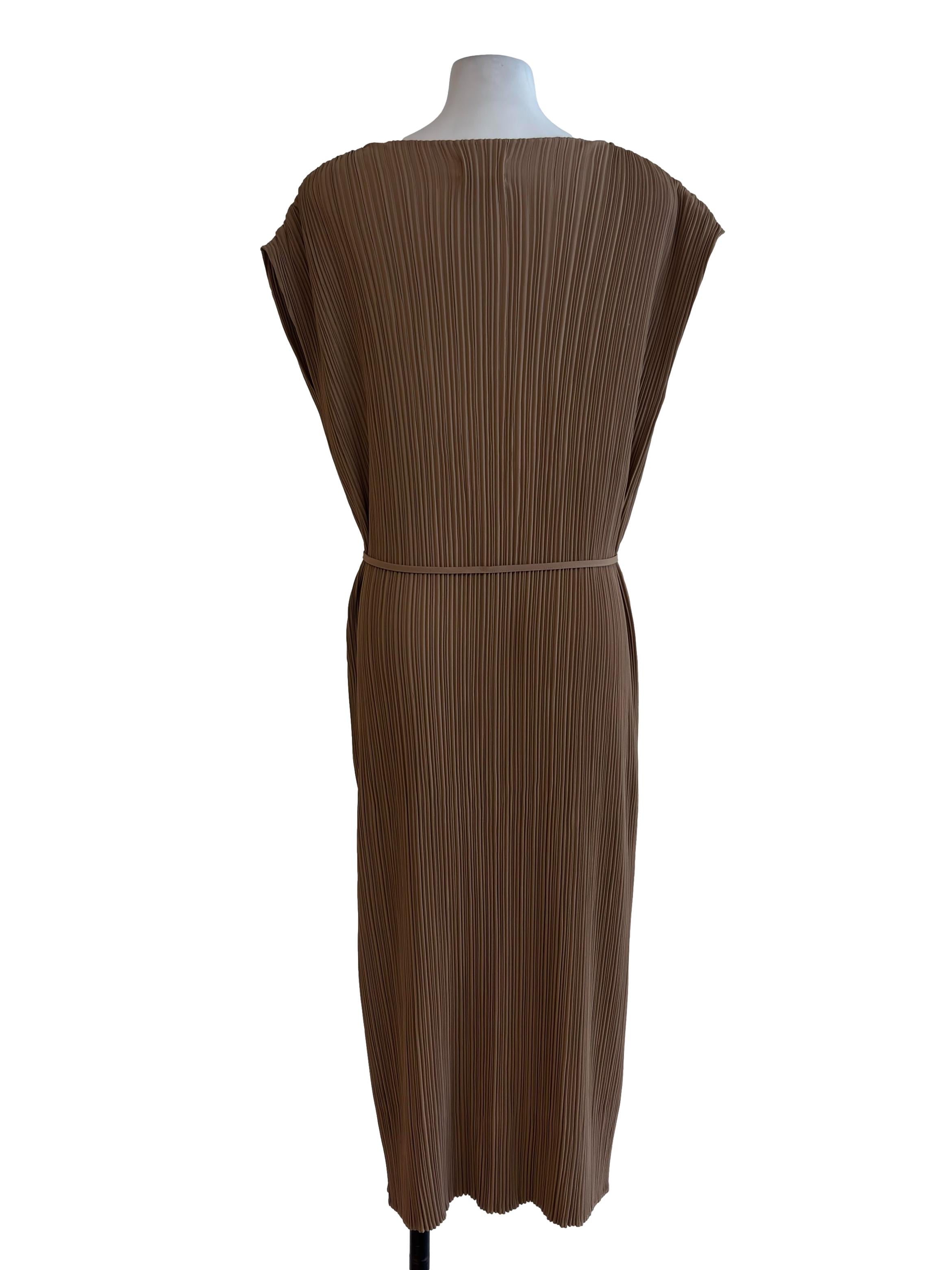 Brown Pleated Kaftan With Belt Tie OSN