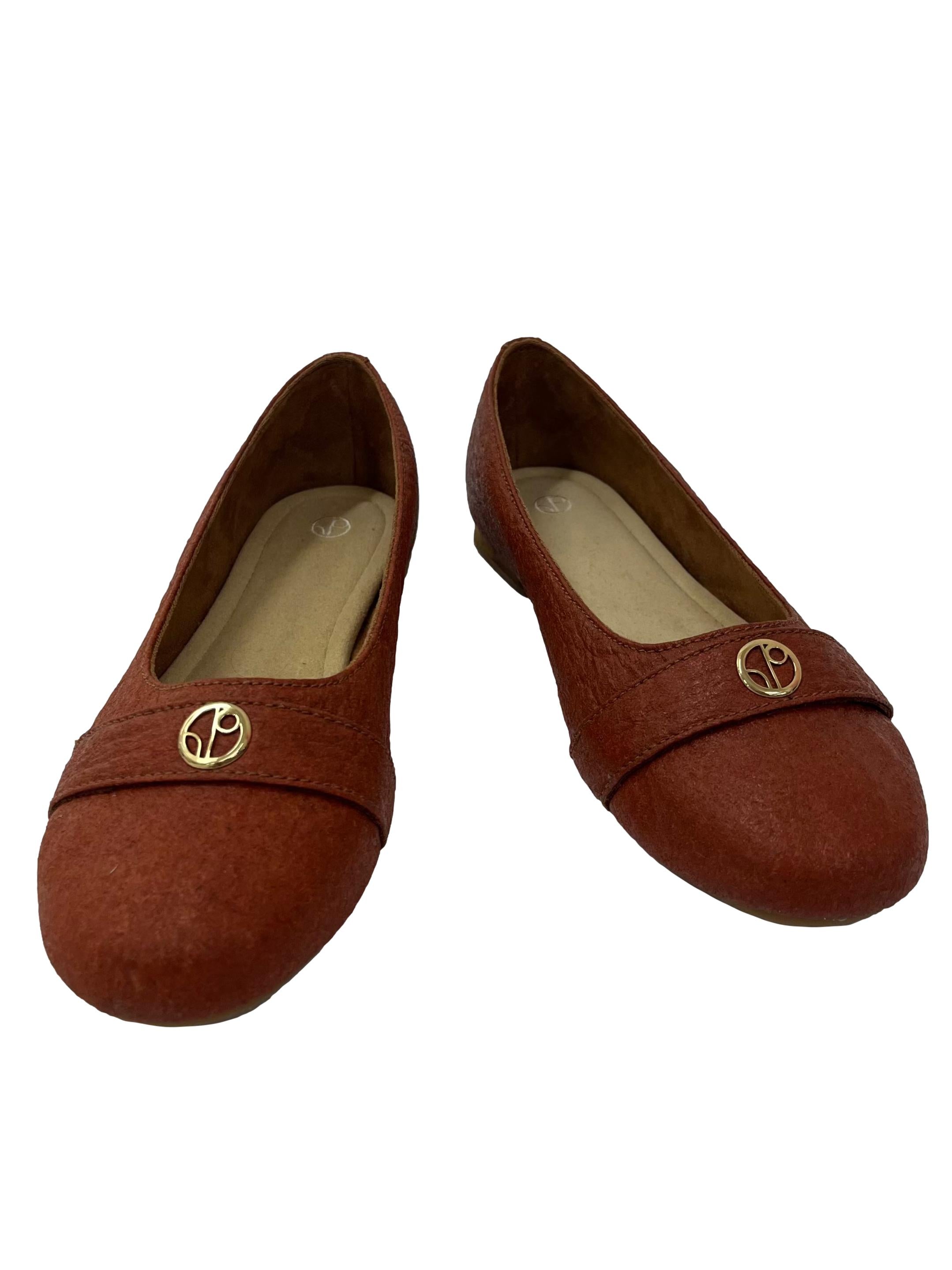 Canela Brown Cape Town Ballerina