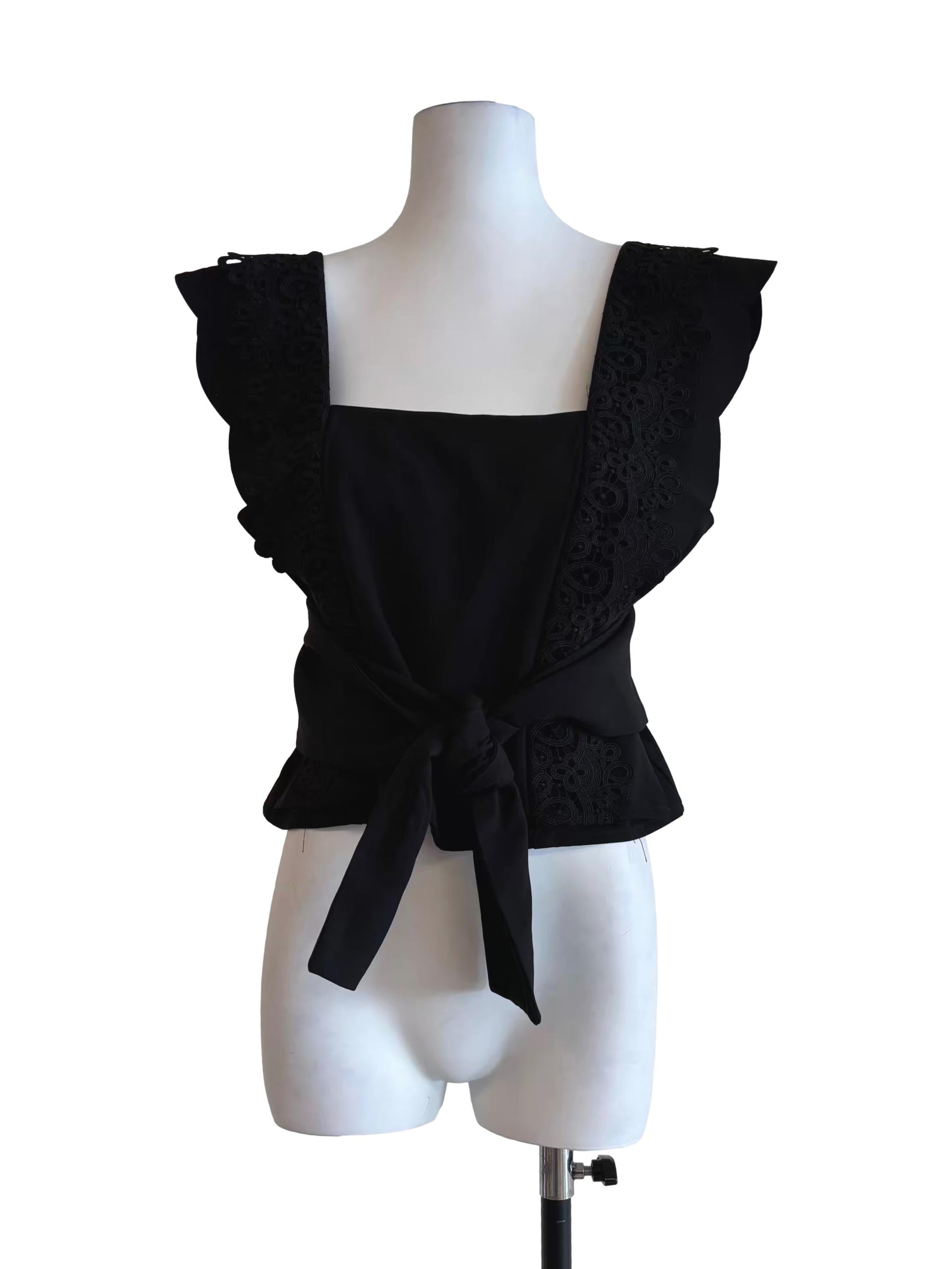 Jade Black Sleeveless Blouse