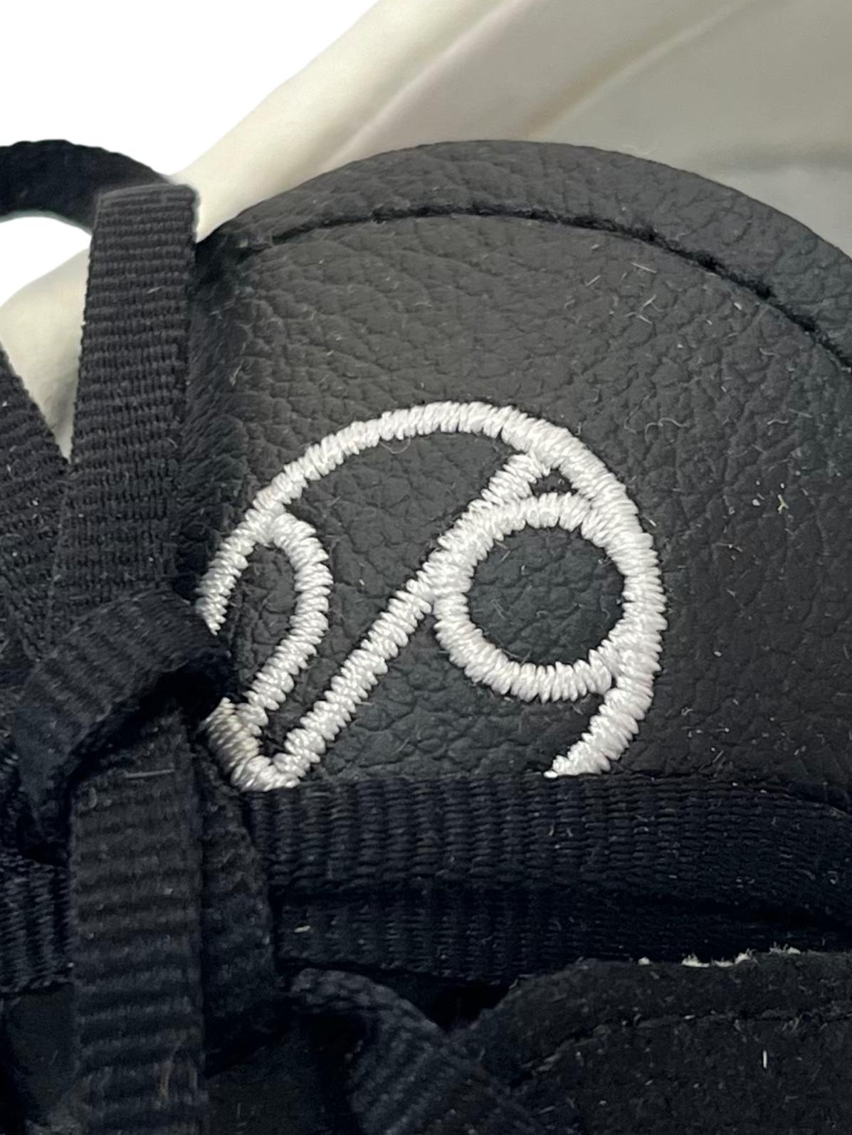 Oyster Black Boras Got Classic Sneakers