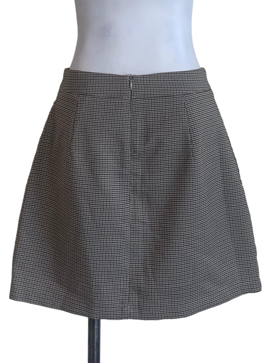 Black Nailhead Pattern Skorts