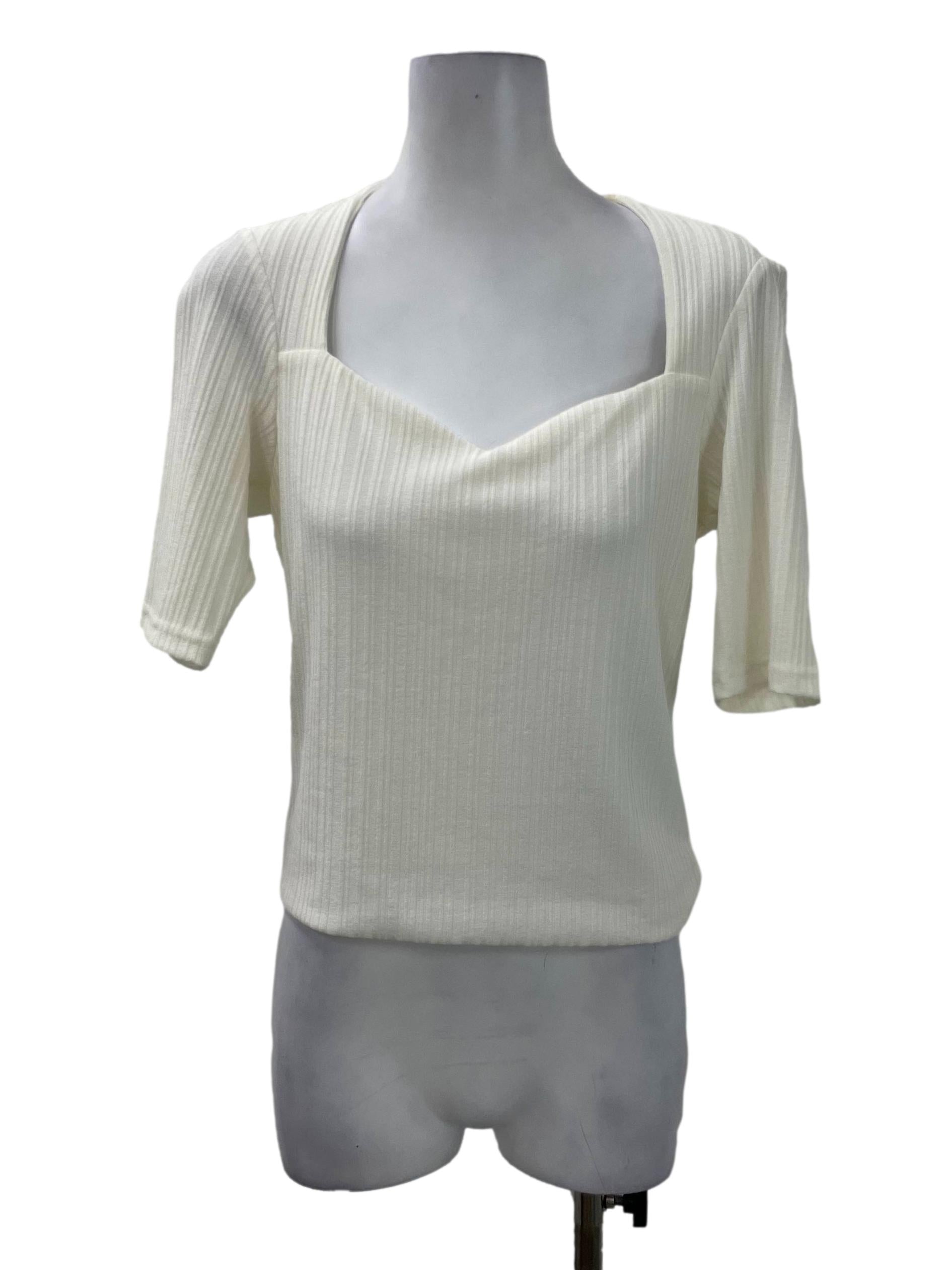 Lovet White Textured Sweetheart Top | REFASH