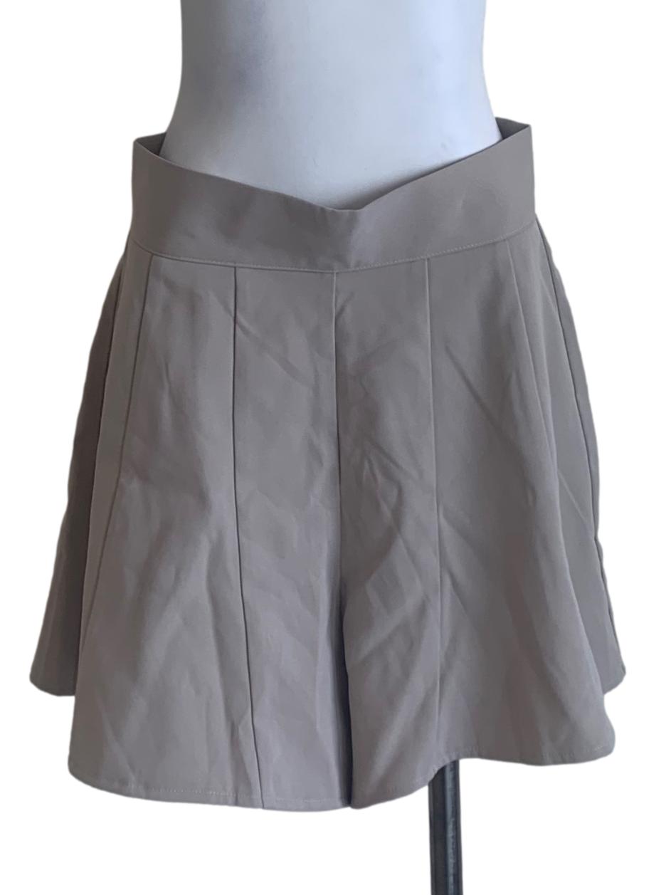 Cloud Grey Pleat Shorts