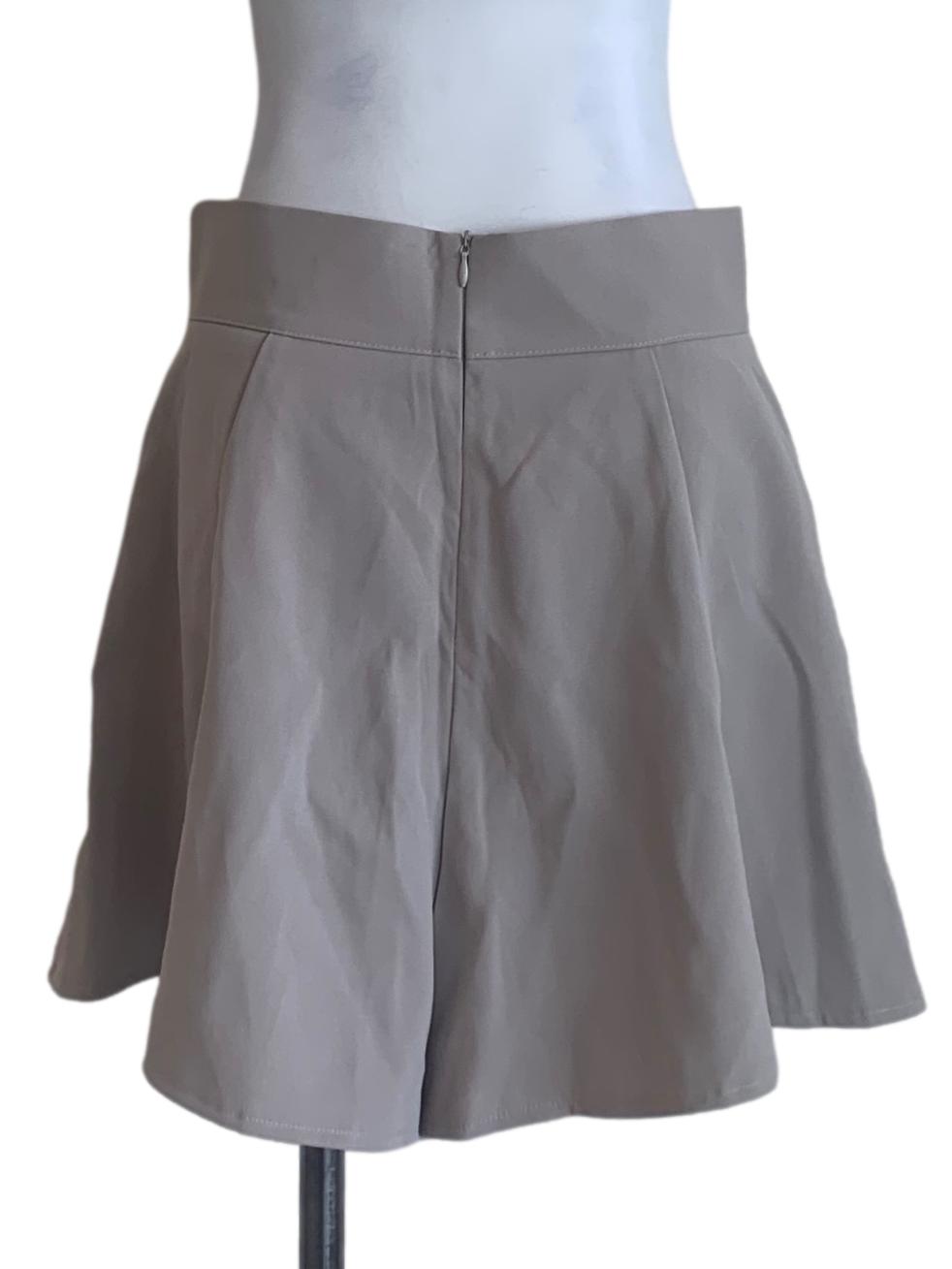 Cloud Grey Pleat Shorts