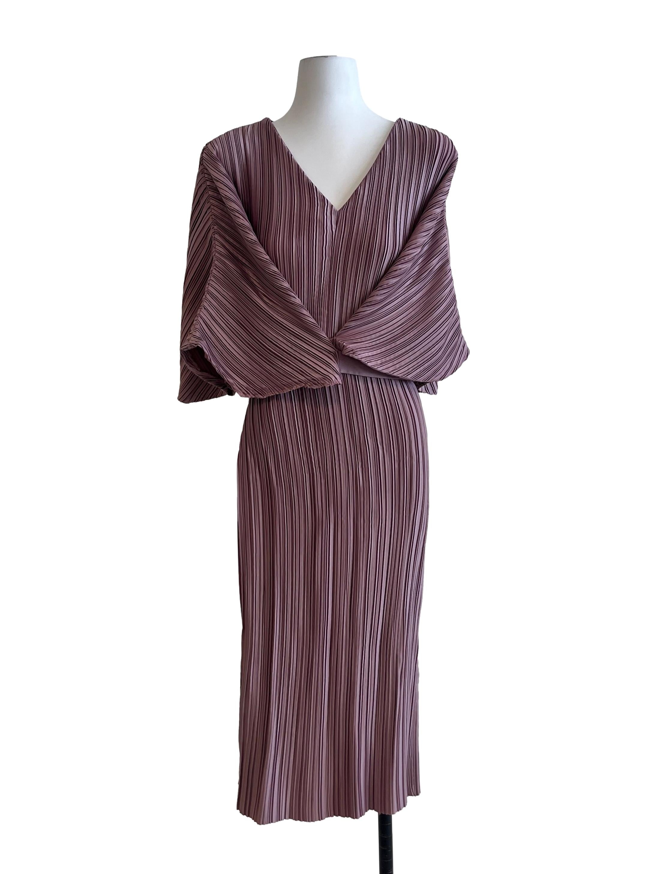Magenta Purple V-Neck Pleated Dress