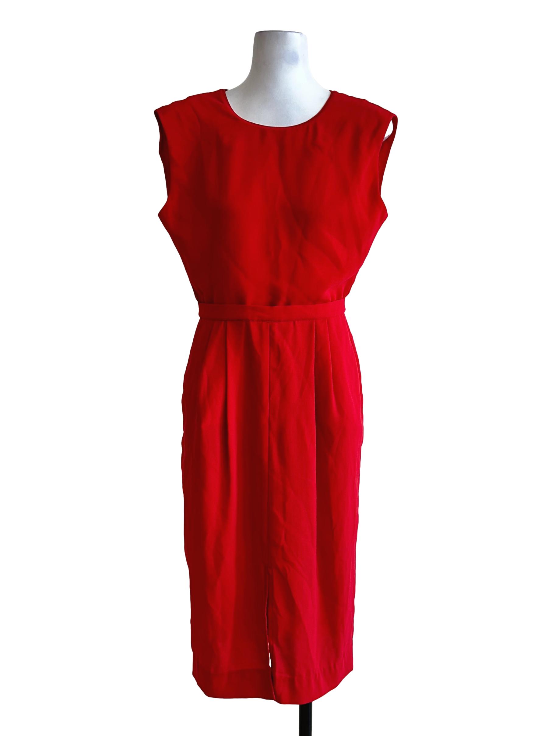 Candy Red Dress With Pleated Skirts