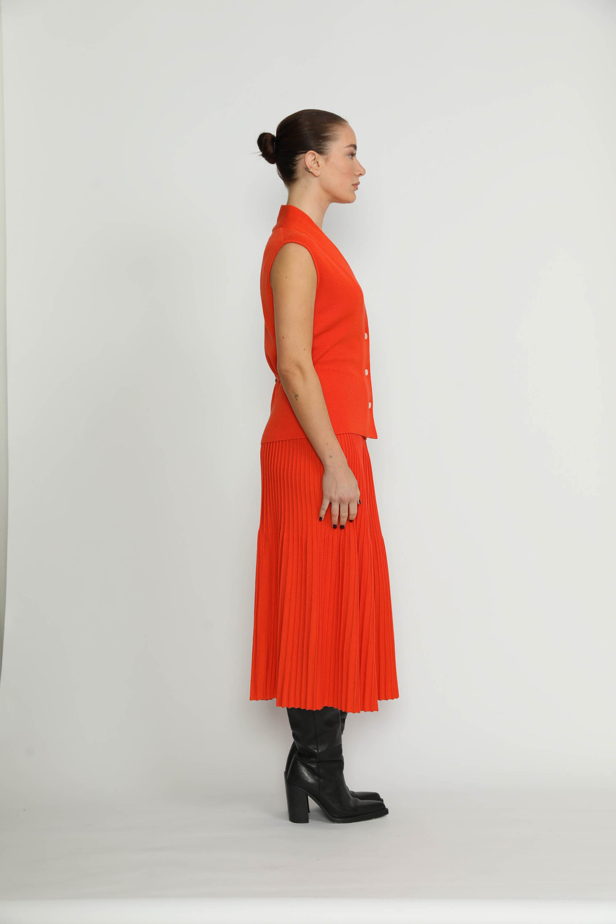 Arbon Waistcoat - Knit Waistcoat In Orange CSN