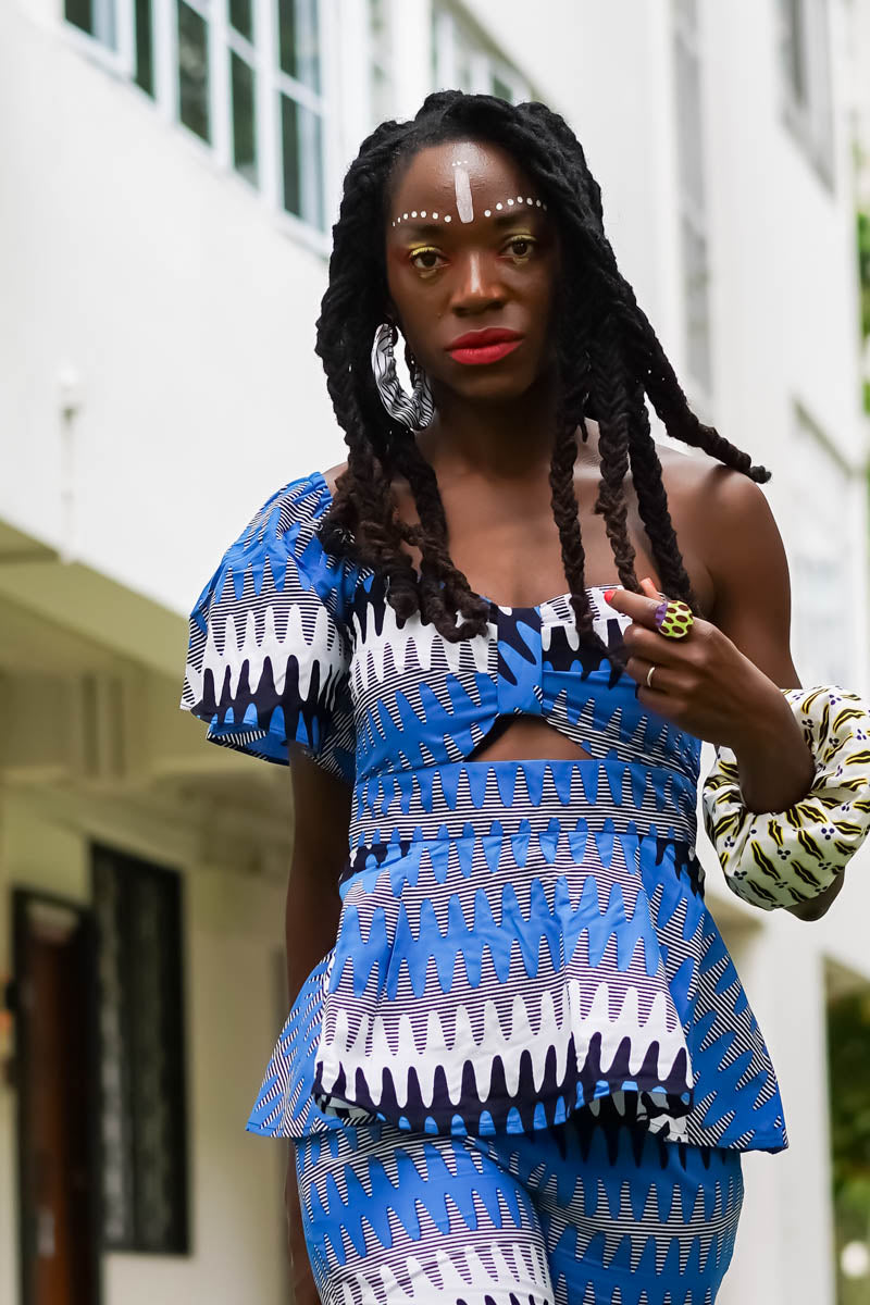 Mayeso One Shoulder Top In White And Black -  CSN*