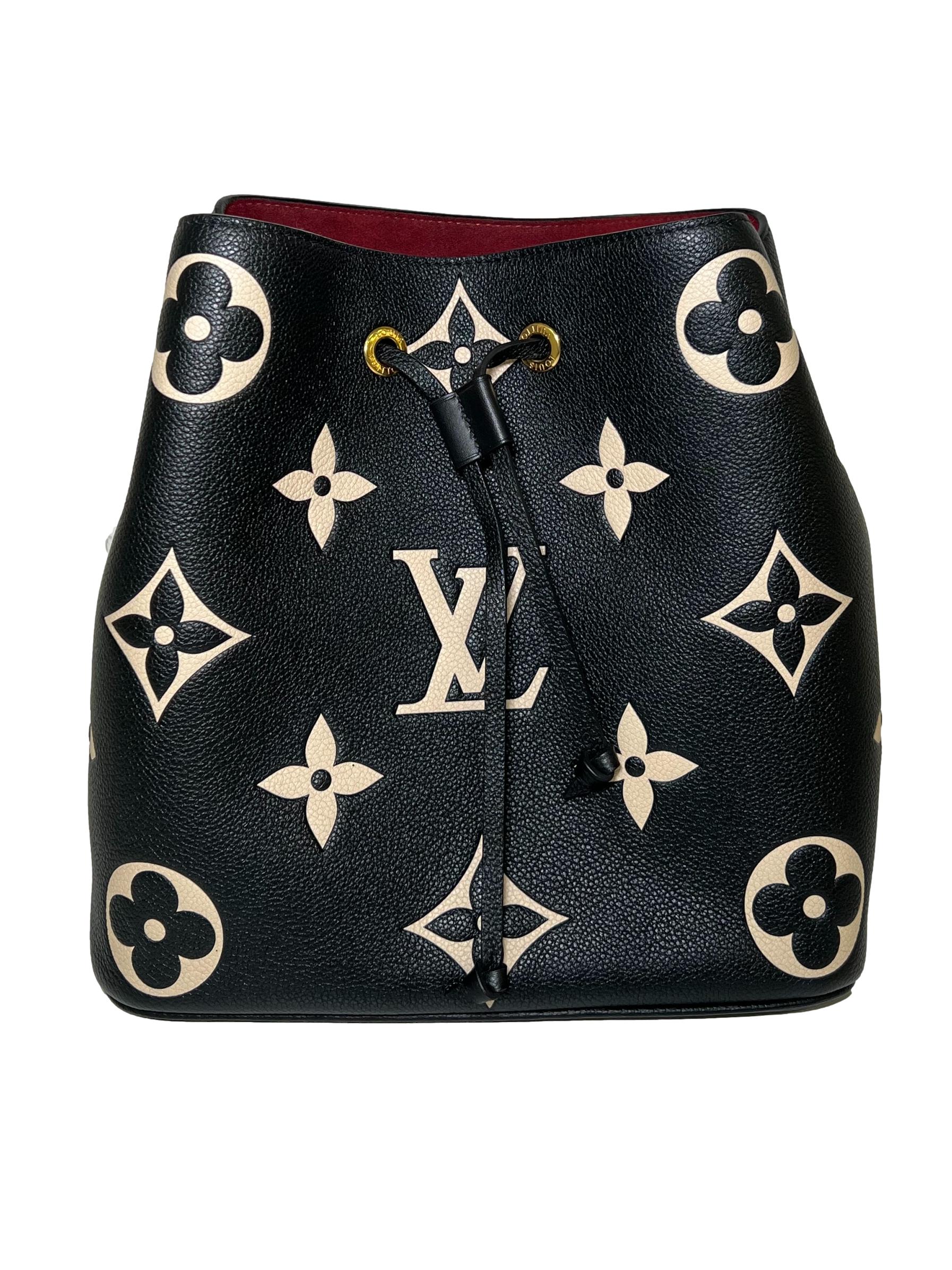 Black Leather Neonoe Bucket Bag CSN