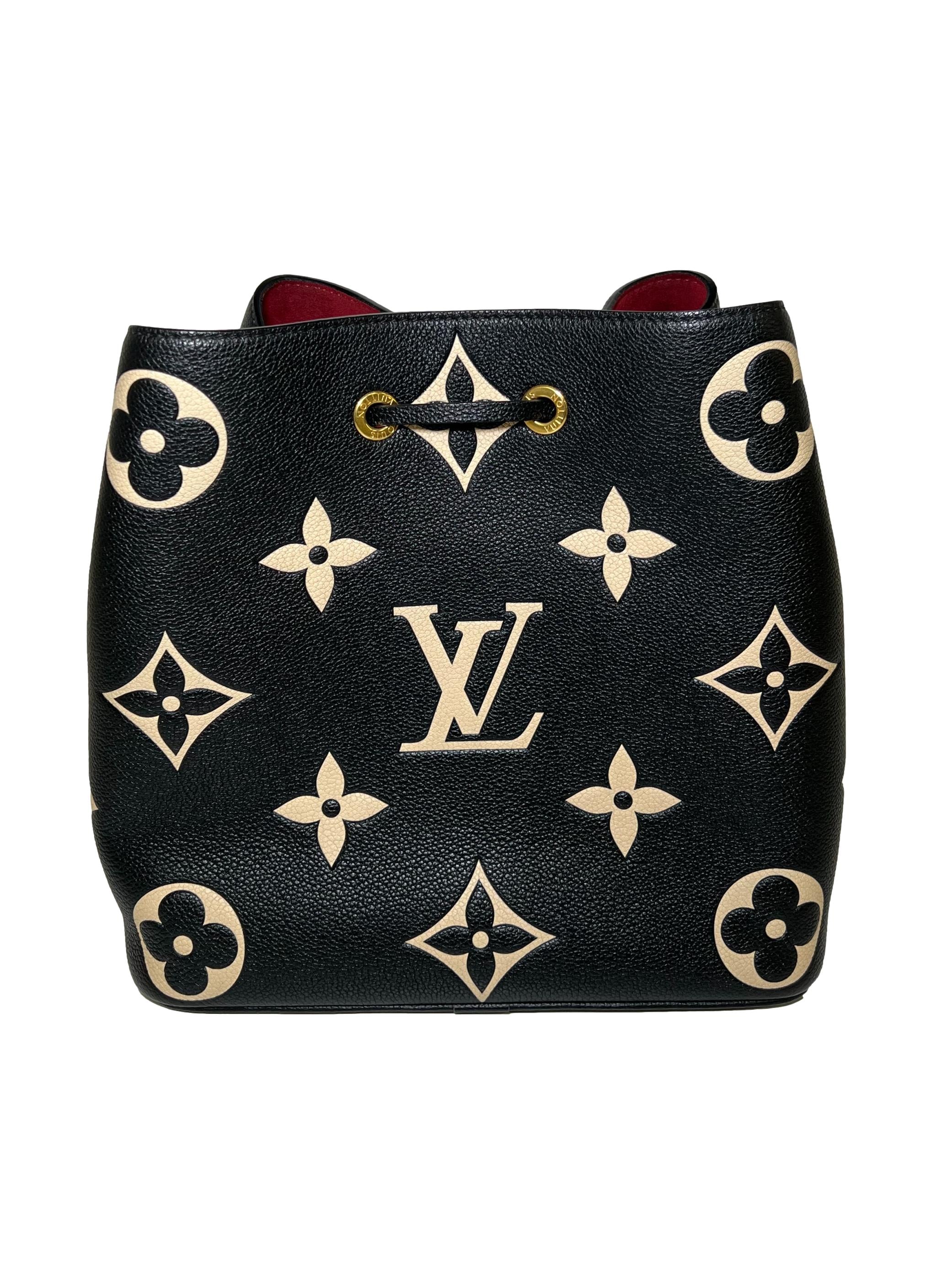 Black Leather Neonoe Bucket Bag CSN