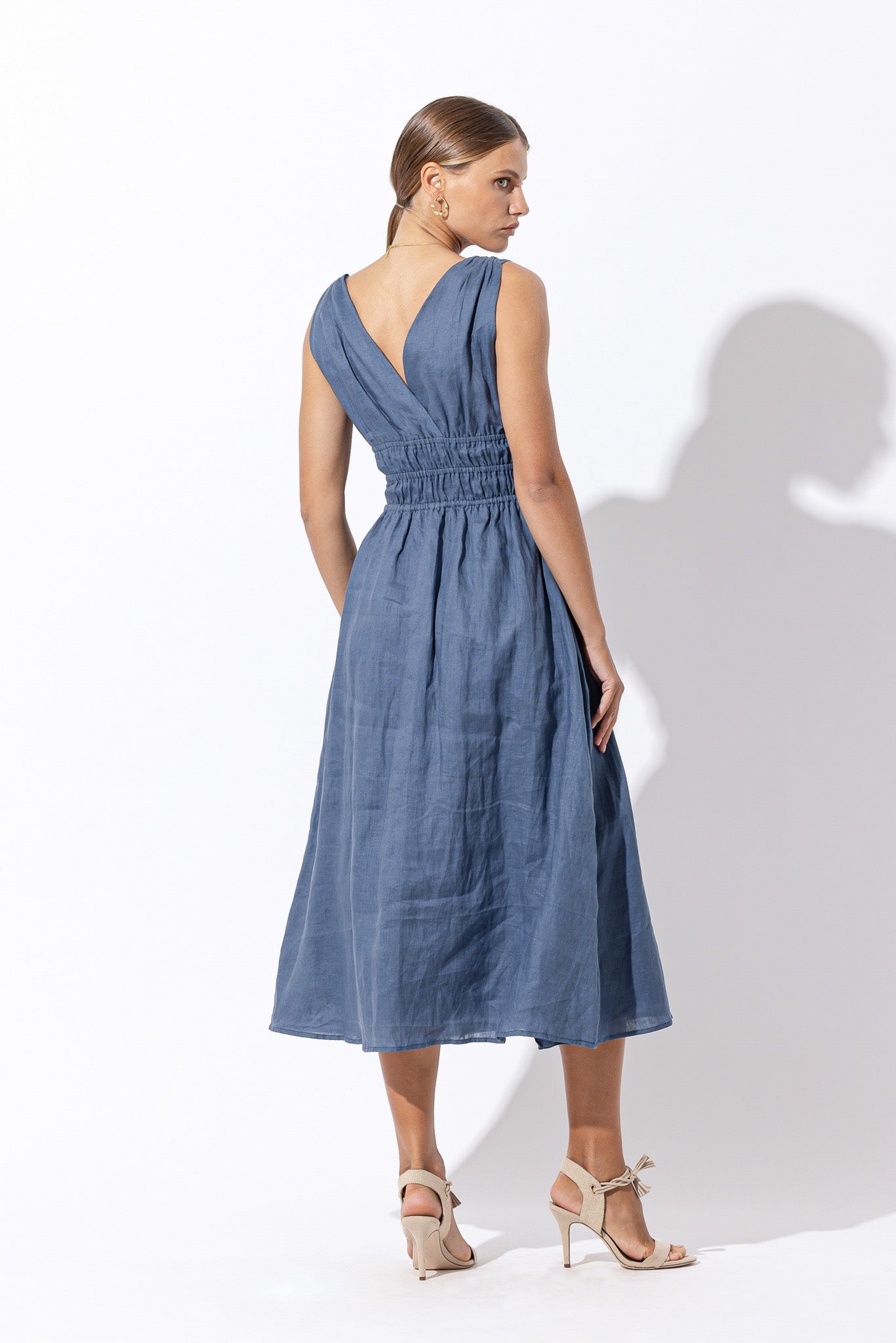 Violet Linen Midi Dress In Ash - Blue CSN