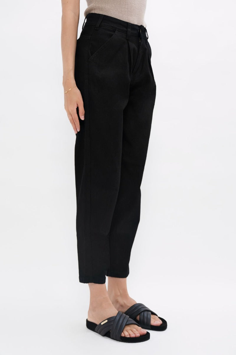 California - High Rise Sustainable Barrel Jeans - Celeste CSN
