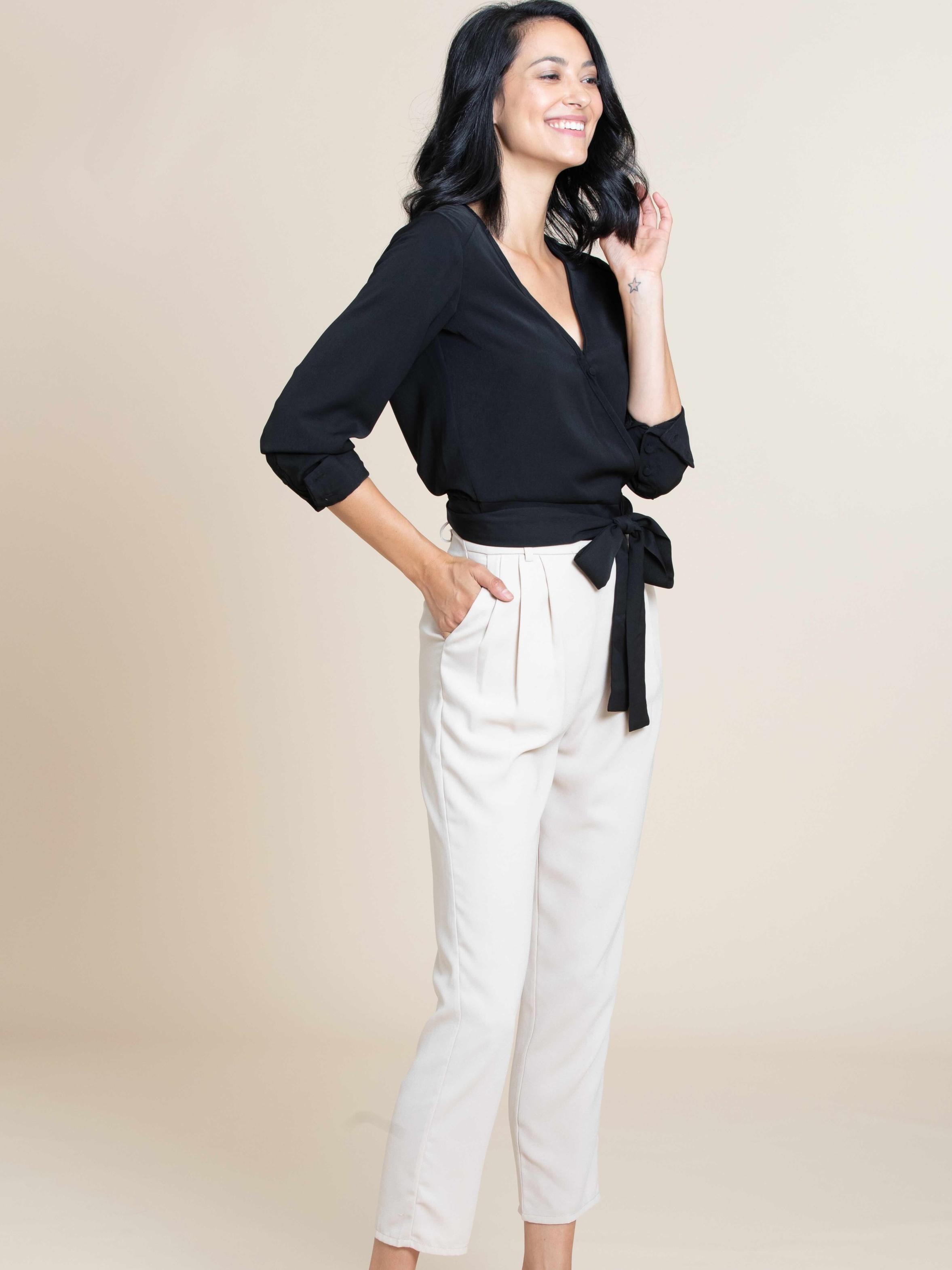 Alexa Wrap In Black CSN