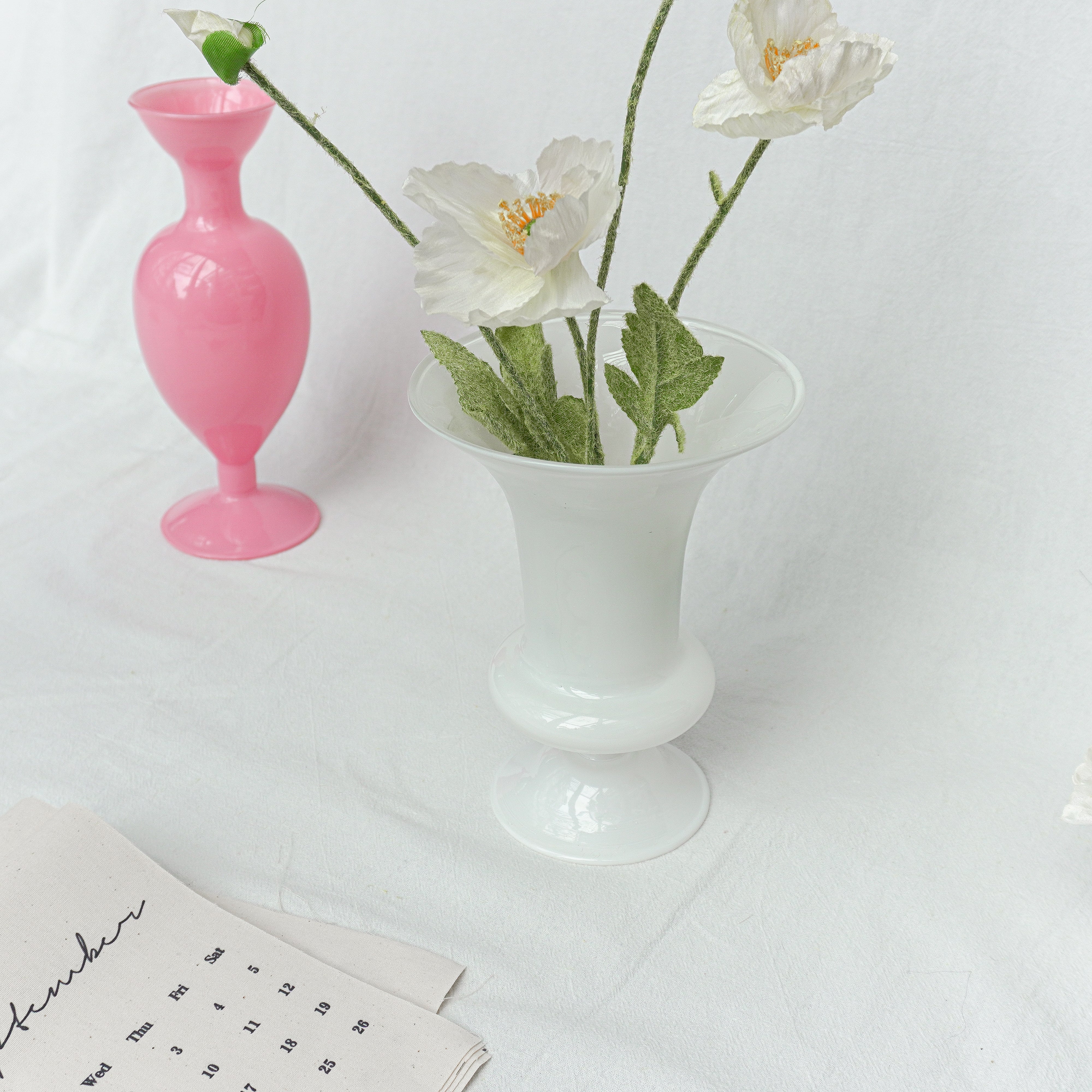Macaroon Vase (White) - LM