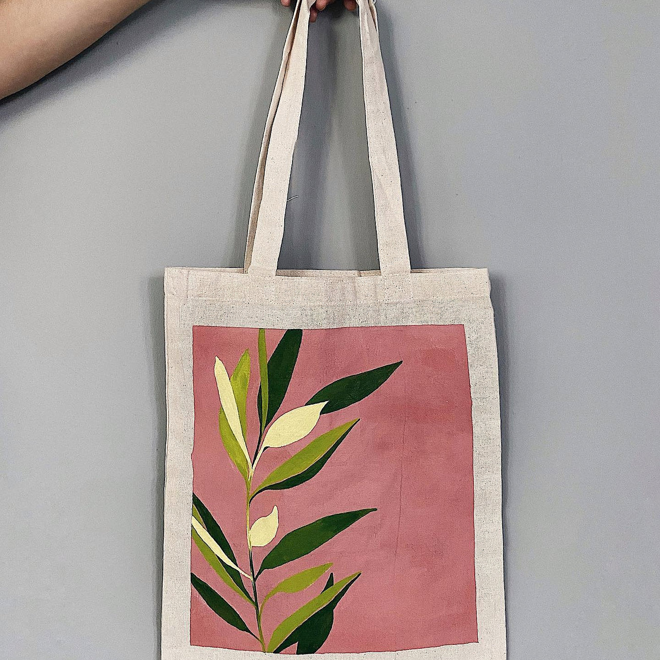DIY Canvas Tote Bag With Potato Stamp Design - 5 Minutes for Mom